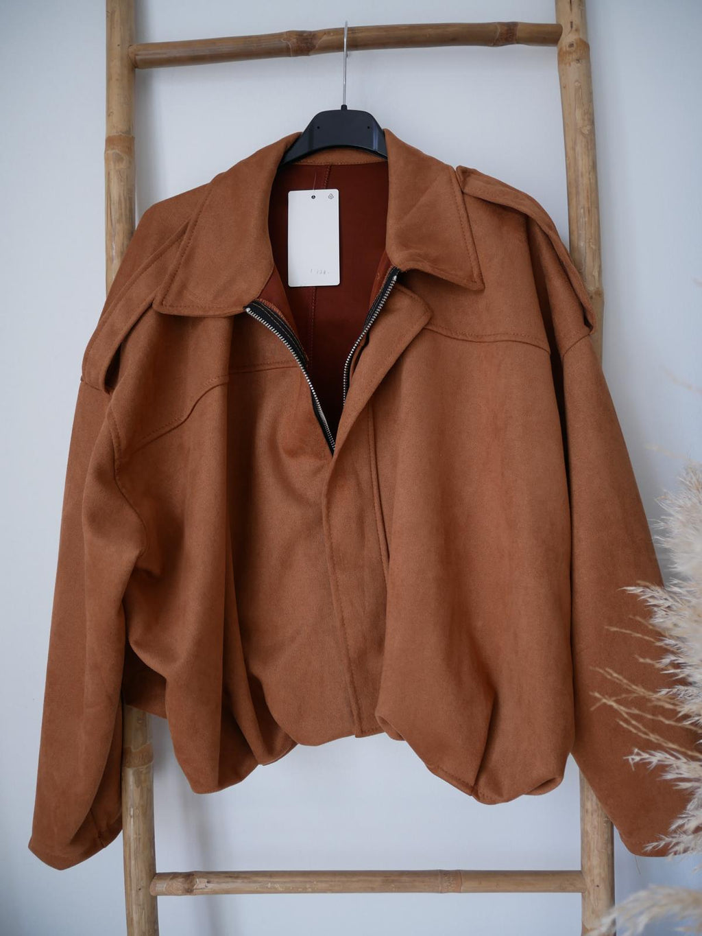 BOMBER MARGUERITE